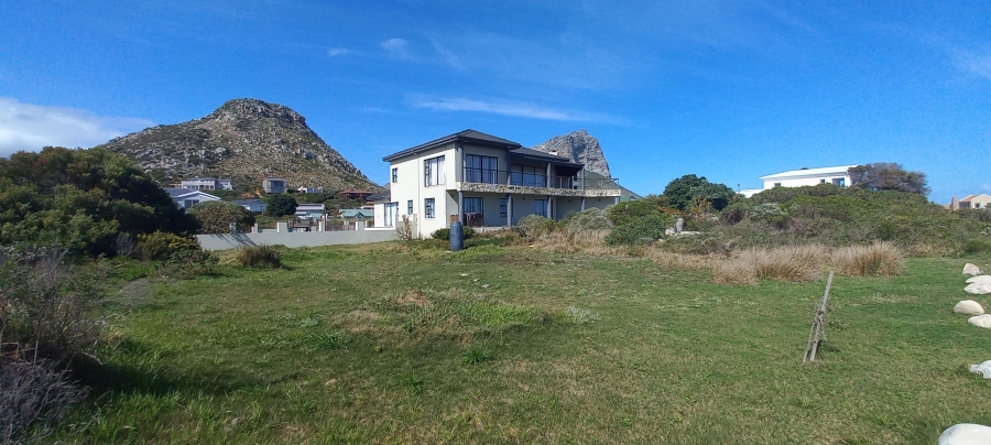 4 Bedroom Property for Sale in Pringle Bay Western Cape